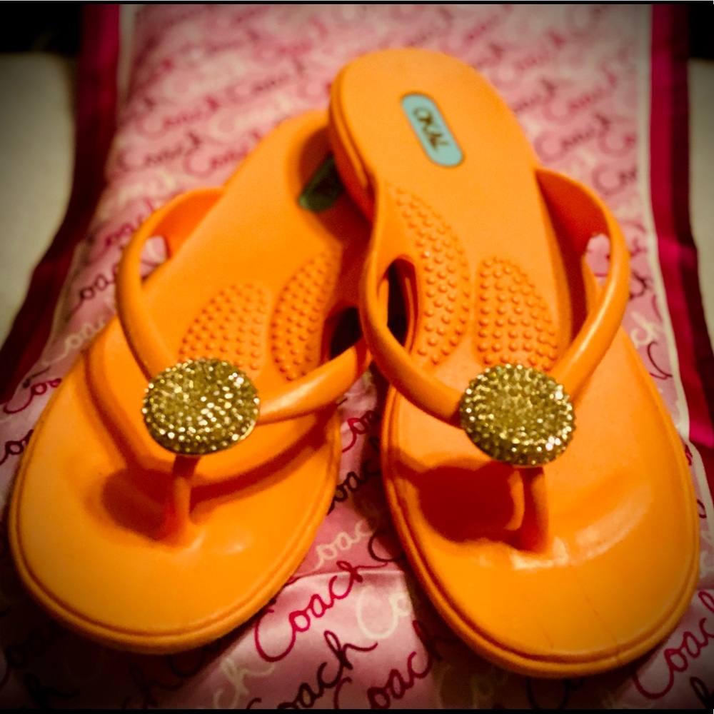 OKAL 🧡 Orange Sandals In Size Medium or 8